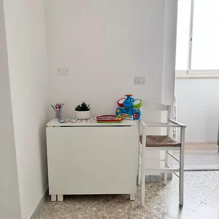 Aliste Apartment *